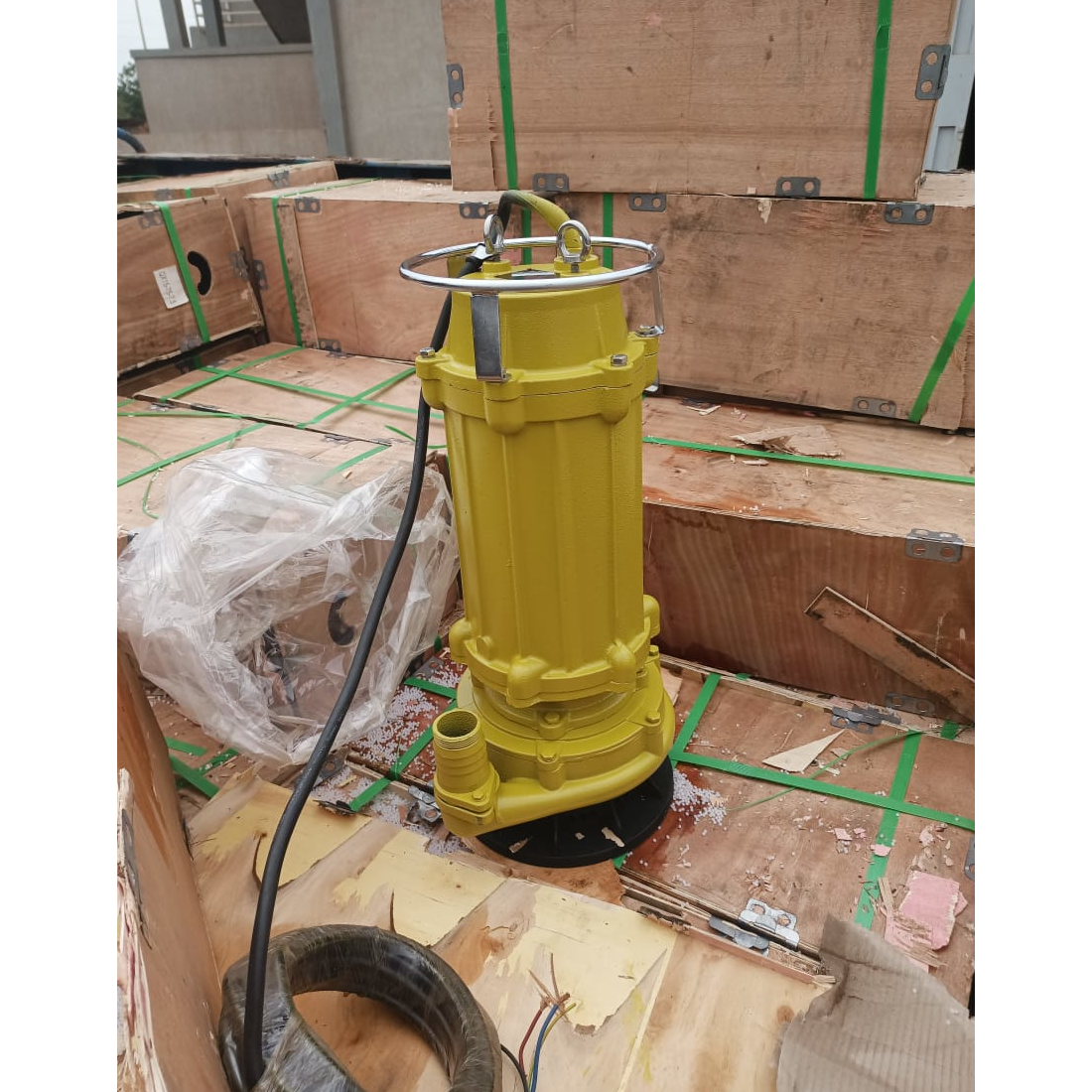 POMPE SOLAIRE SANEYOO 50WQX10-34-2.2 POUR LES PUITS RURAUX